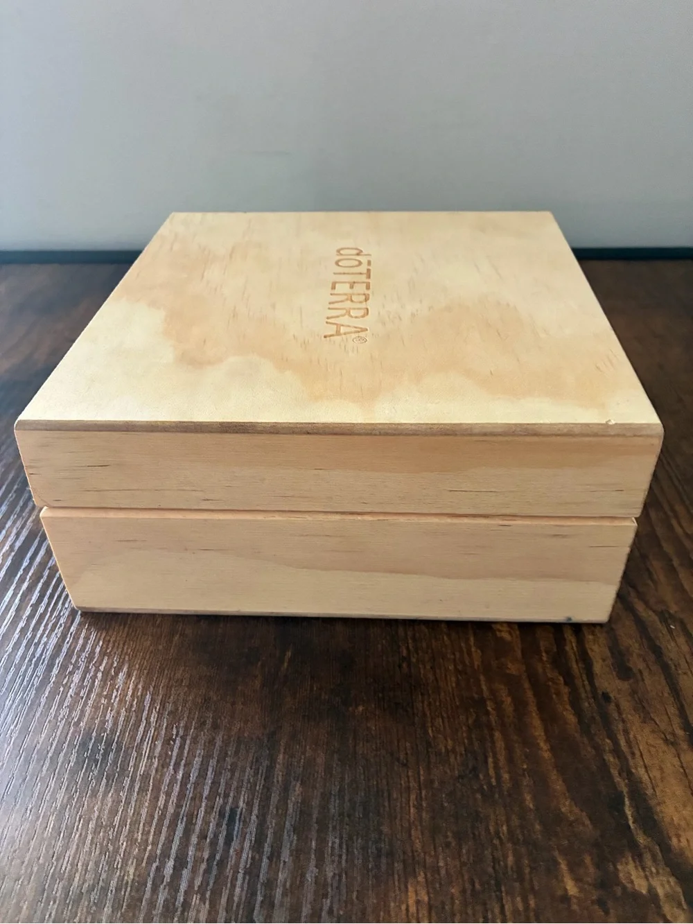 dōTERRA Wooden Storage Box in Light Natural Finish